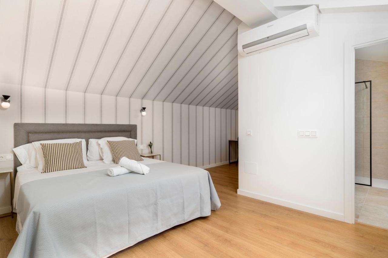 Atico Plaza Del Teatro 3 Habitaciones 말라가 외부 사진