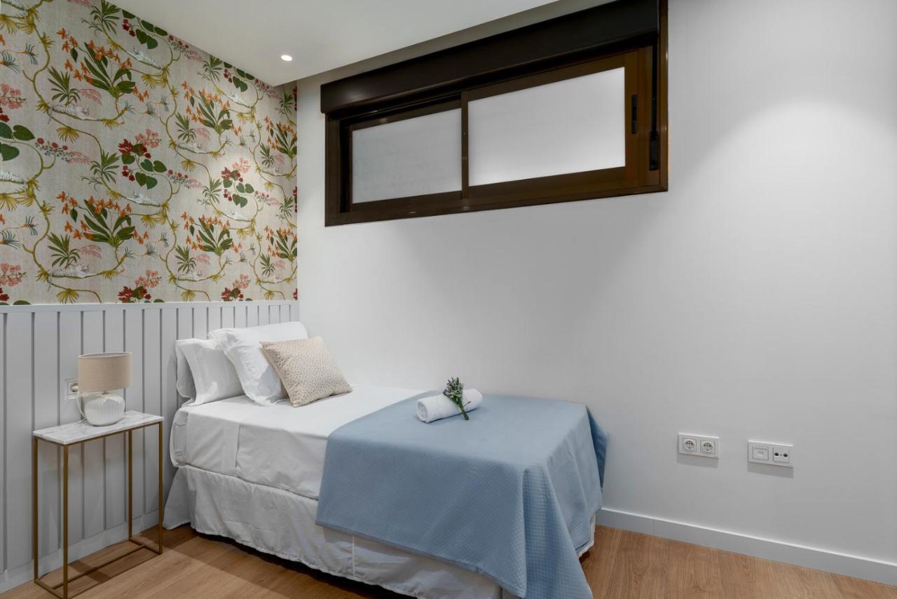 Atico Plaza Del Teatro 3 Habitaciones 말라가 외부 사진